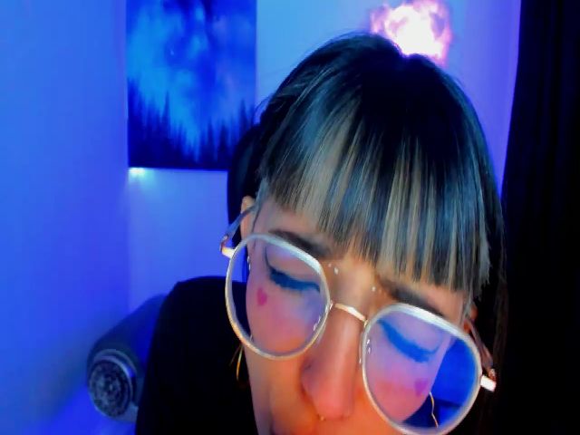 Live sex webcam photo for Angelsiinner #255337178