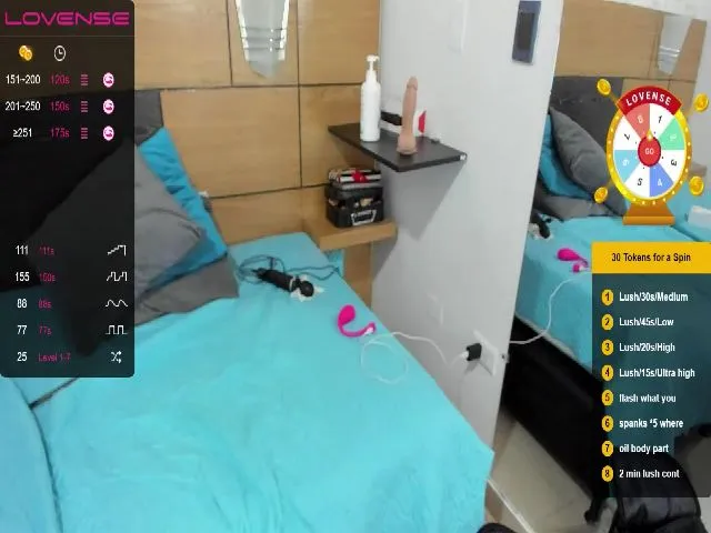 Live sex webcam photo for Kloemss #255954019