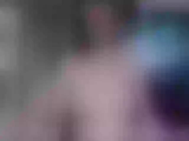 Live sex webcam photo for JALYN #253639888