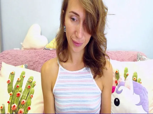 Live sex webcam photo for BeddableCis #261868937