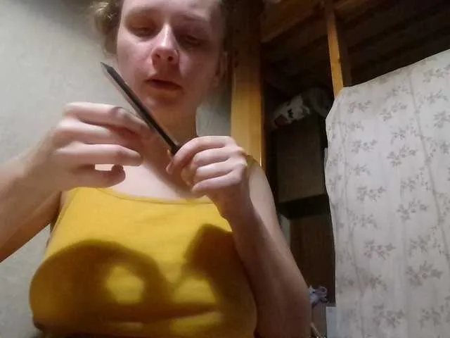 Live sex webcam photo for esterjohns #241176628