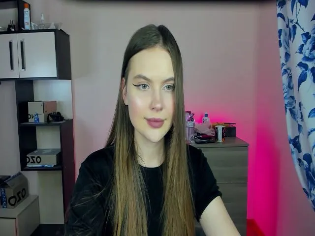 Live sex webcam photo for Daisymarly #258953708
