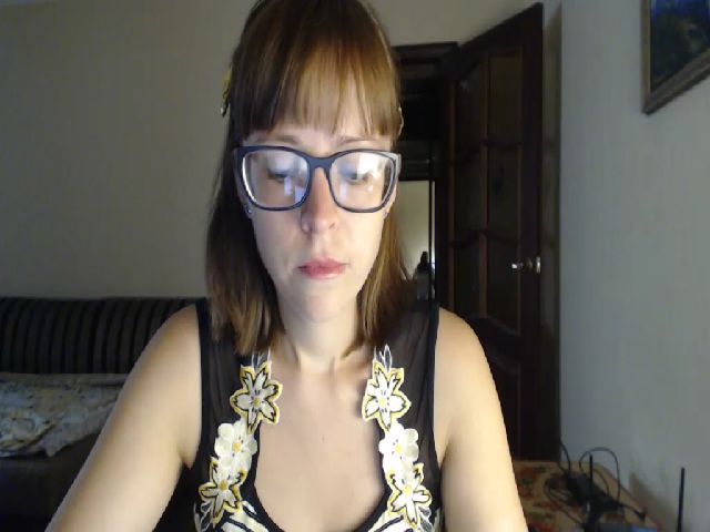 Live sex webcam photo for SmallUniverse #259174155