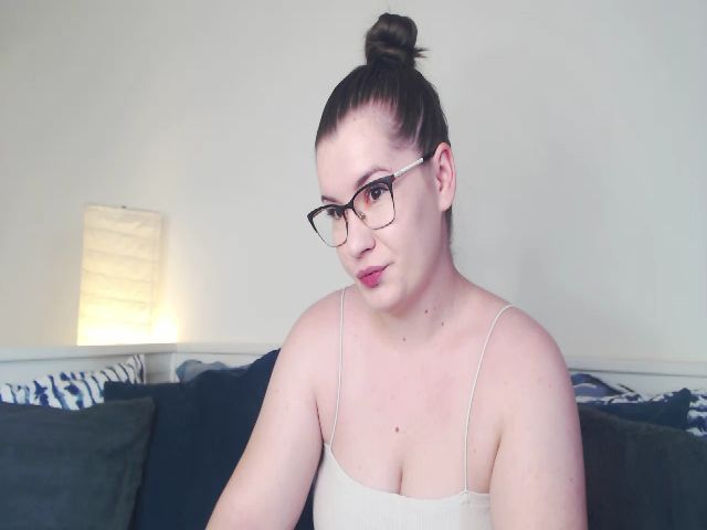 Live sex webcam photo for EveGoddes #263630967