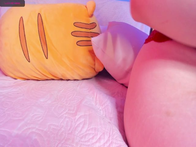 Live sex webcam photo for Milly_Saint #253016926
