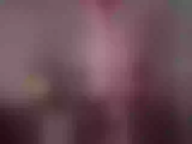 Live sex webcam photo for Honeyt #262552591