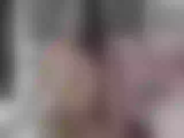 Live sex webcam photo for LisaEbonny #241395581