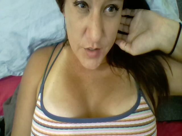 Live sex webcam photo for Kenzie_leigh #260890519