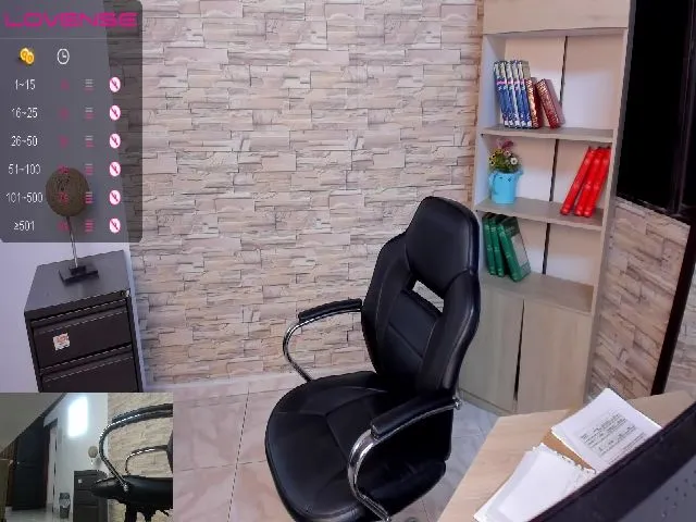 Live sex webcam photo for Bridget_love #259376208
