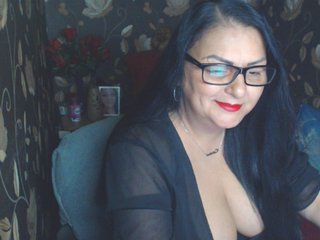 Live sex webcam photo for ladycrissyx #240491917