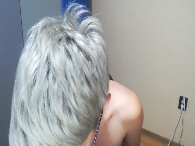 Live sex webcam photo for Miss_Judith #253877409