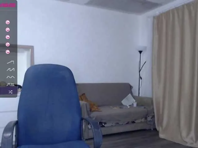Live sex webcam photo for Get-naked #240898250