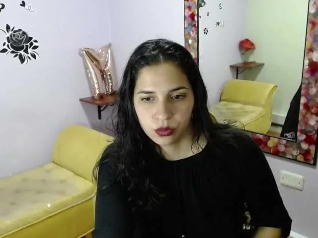 Live sex webcam photo for CAMI-171 #251703237