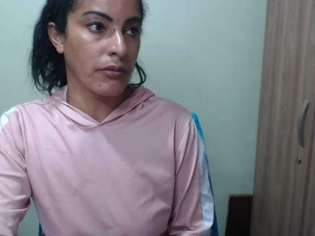 Live sex webcam photo for KattleyaGrey #263233851
