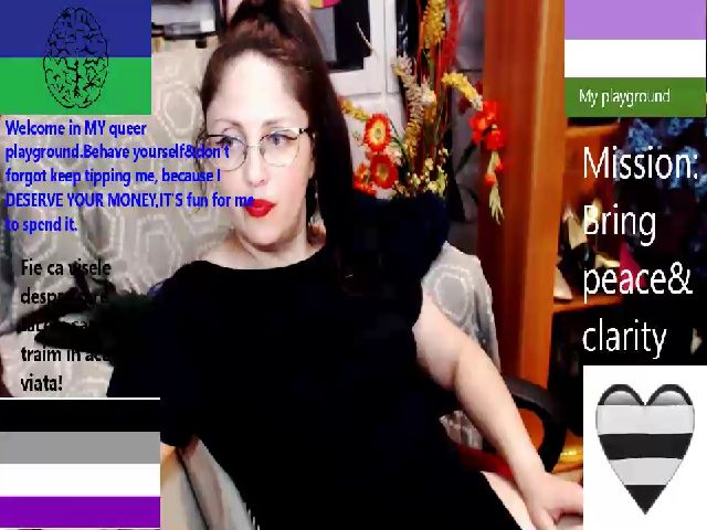 Live sex webcam photo for ImperatrizaS #252936192