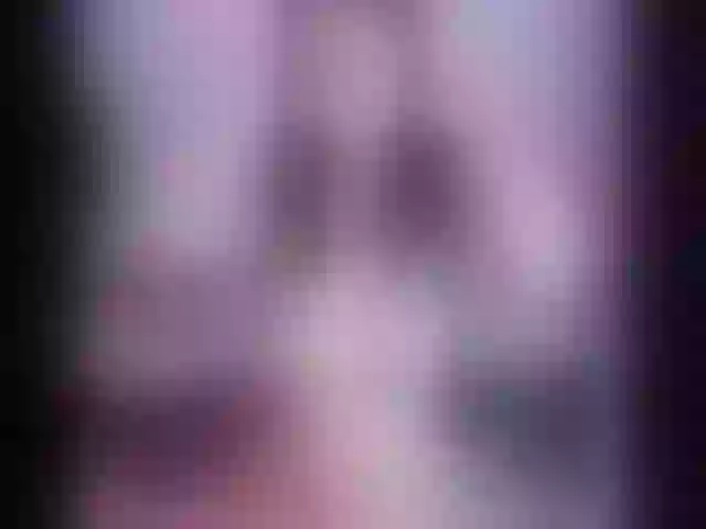 Live sex webcam photo for Sweeetx69 #260170731