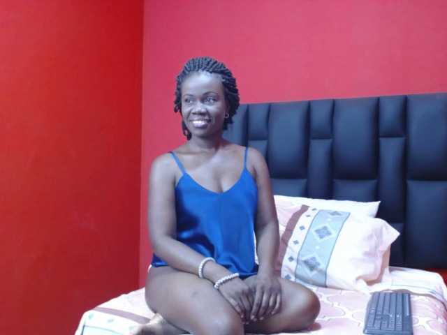 Live sex webcam photo for megan-lovitz #241158601