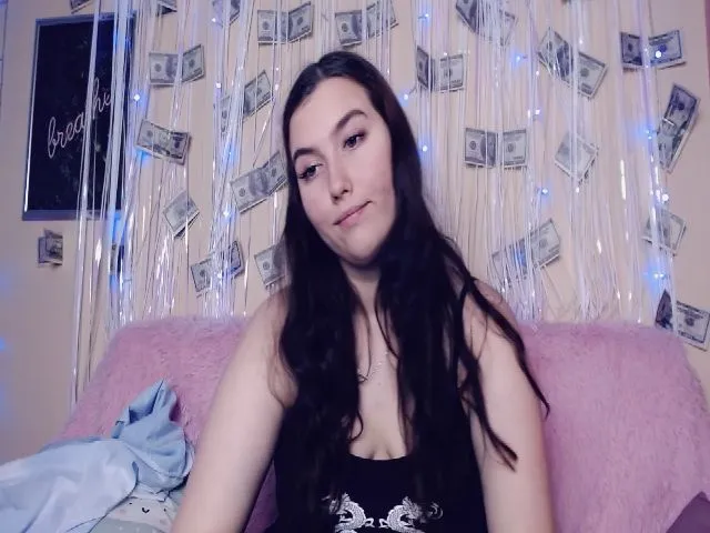 Live sex webcam photo for Innocent_Di #254017067