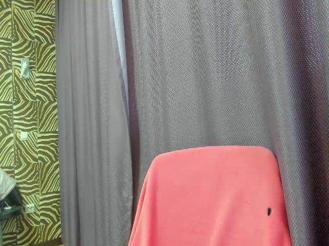 Live sex webcam photo for Blondyhotxx #258566625