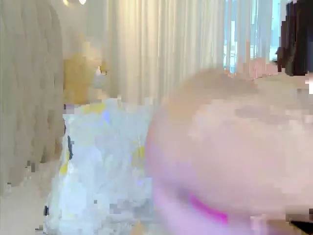 Live sex webcam photo for GirlPleasure #255101282