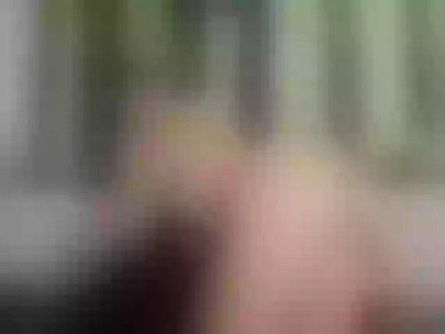 Live sex webcam photo for JenniferLuvv #256882448