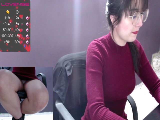 Live sex webcam photo for Charlotte_3x #256914697