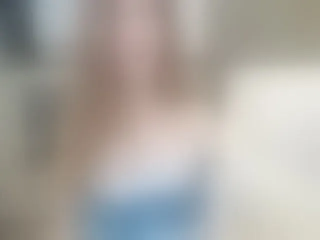 Live sex webcam photo for Carrolyna #253429142