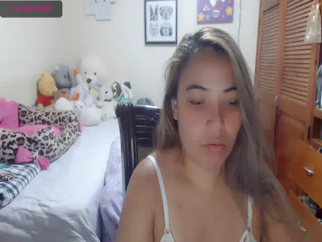 Live sex webcam photo for Meganhill_ #263946809