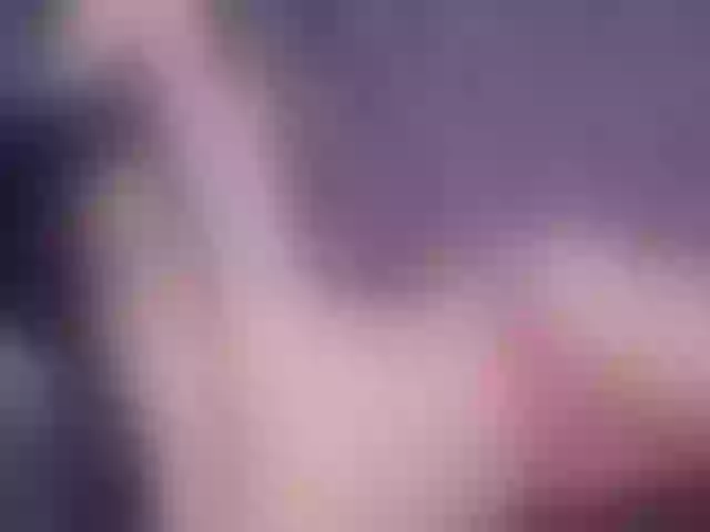 Live sex webcam photo for GoldBabyy #258560370