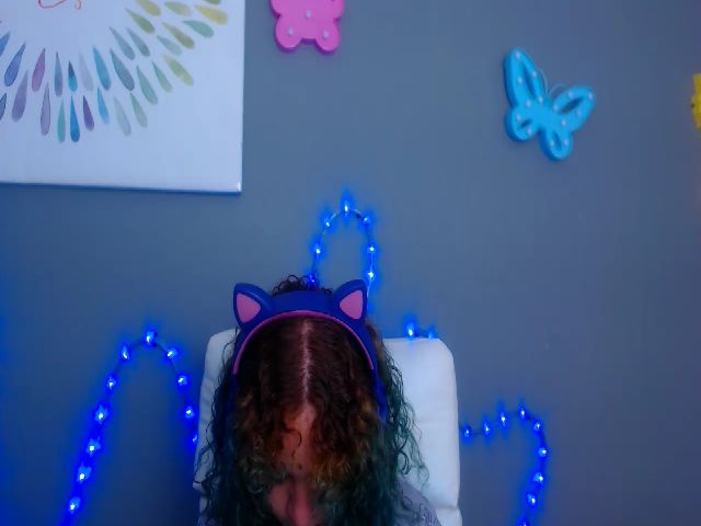 Live sex webcam photo for Tattiana_love #261133470