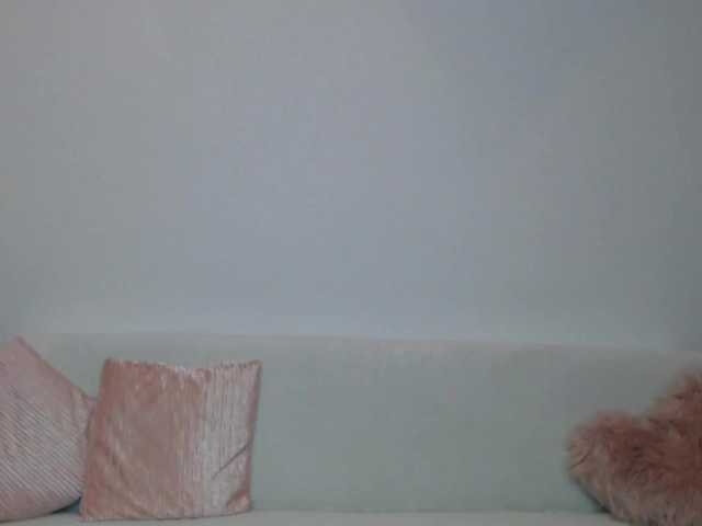 Live sex webcam photo for Sara-Daisy #241282517