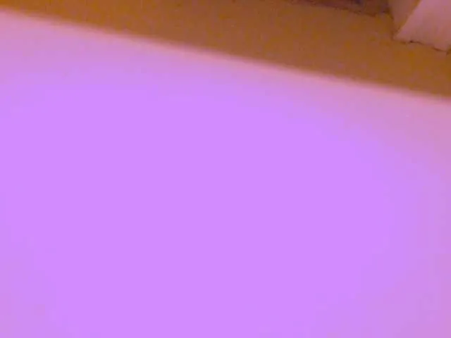 Live sex webcam photo for MilkySlender #256854485