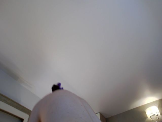 Live sex webcam photo for ILoveToFeelU #260389623