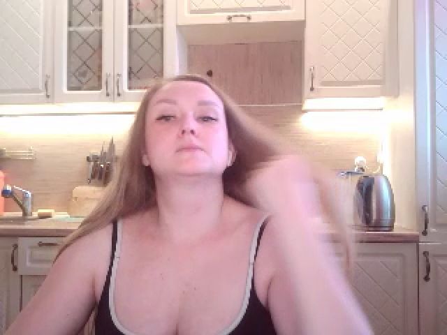 Live sex webcam photo for JaneGrey111 #261874475