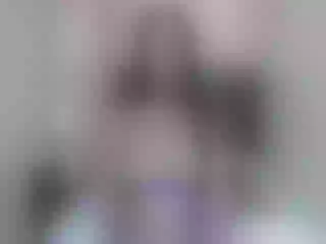 Live sex webcam photo for Alana_Best79 #262330550