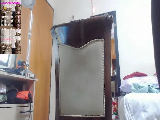 Live sex webcam photo for Meganhill_ #262864697