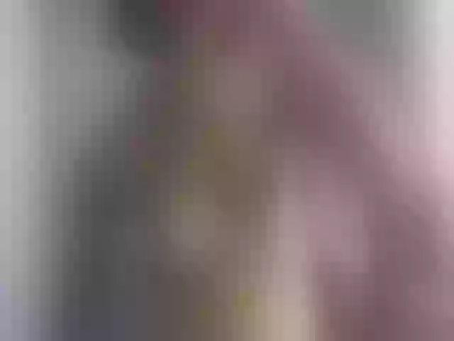 Live sex webcam photo for SmilingAlis #260552889