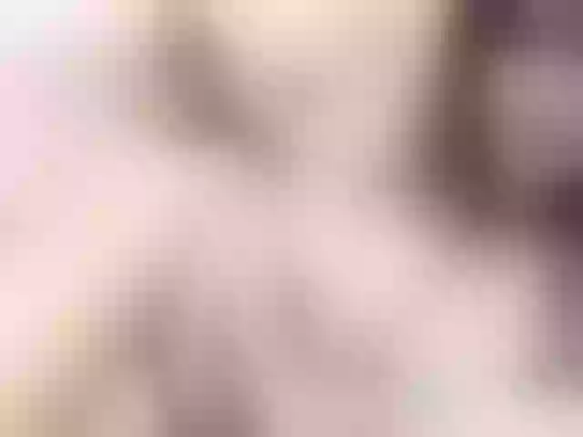 Live sex webcam photo for MissLilie #253992915