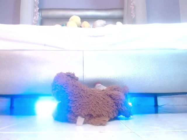 Live sex webcam photo for Sofia_ebony #254569468