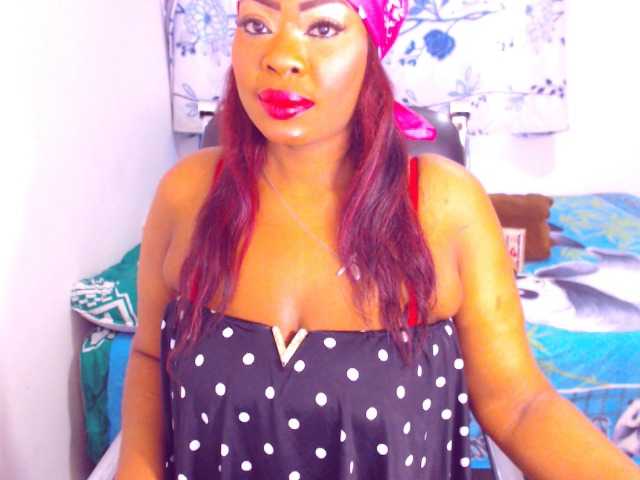 Live sex webcam photo for LizaDouson #241276625