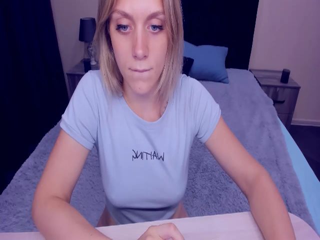 Live sex webcam photo for MeganKind #255054699