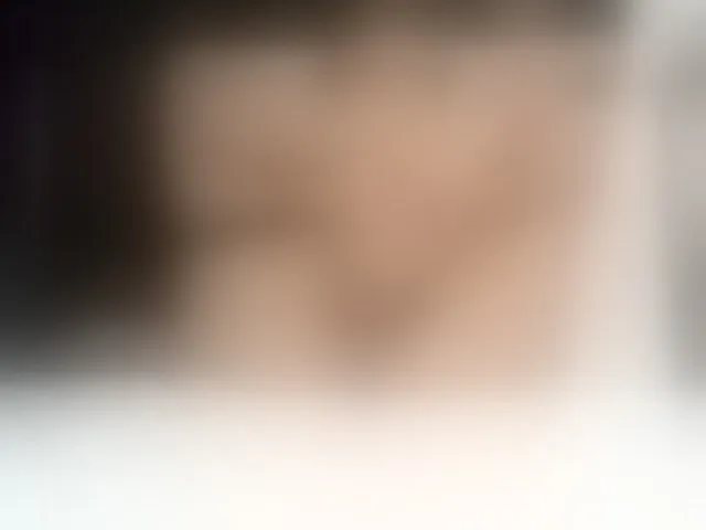 Live sex webcam photo for goddessallyse #241084565
