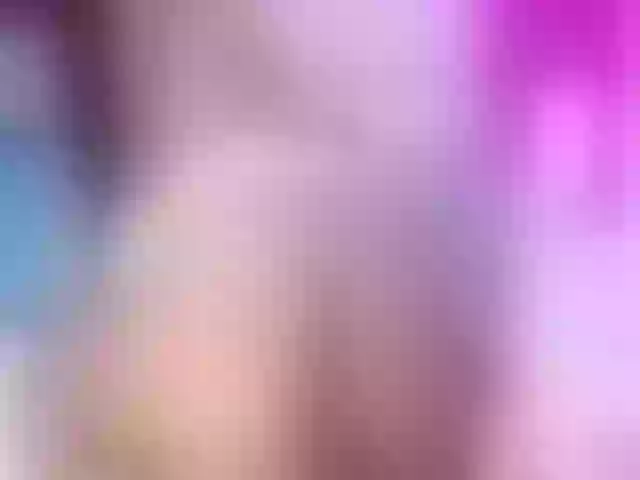 Live sex webcam photo for EmmySweett #256076440