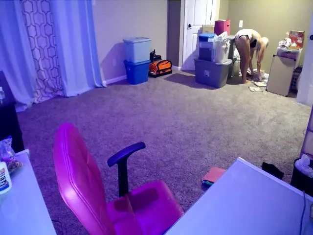 Live sex webcam photo for AshlynnStorm #252746802