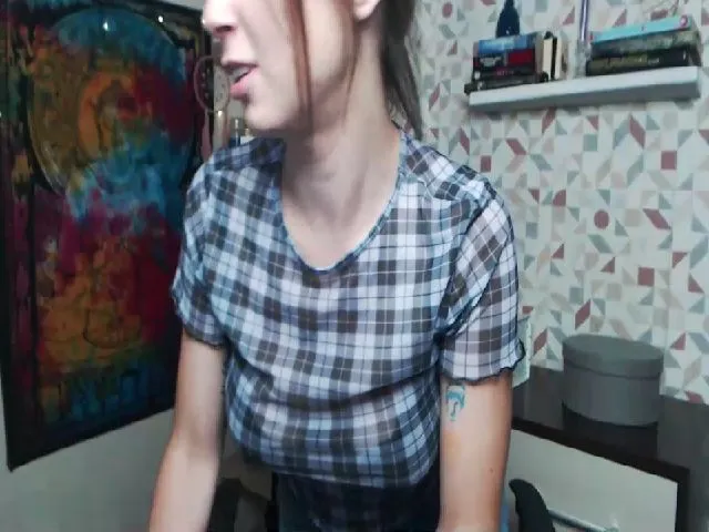 Live sex webcam photo for FEMMEsally #264303843
