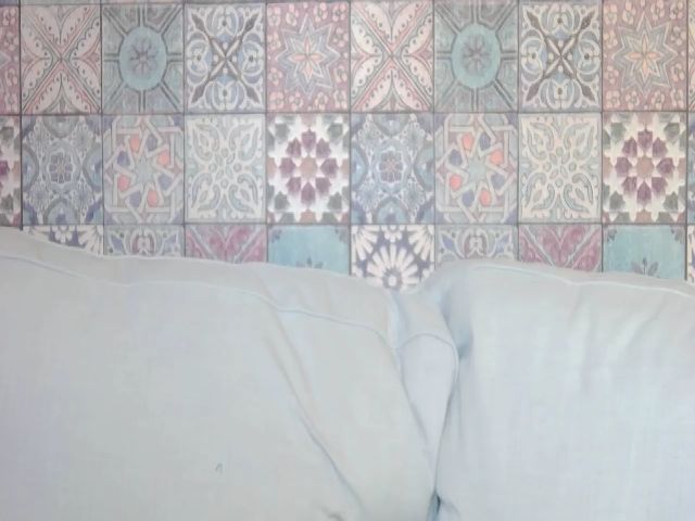 Live sex webcam photo for Anne_ice #252429606