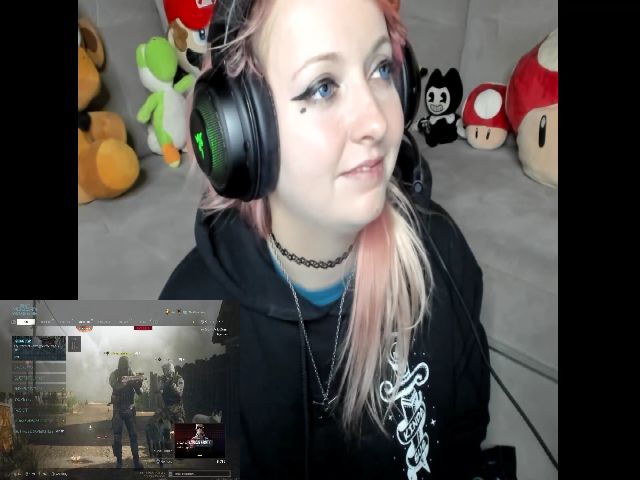 Live sex webcam photo for PrincessBluu #254931322