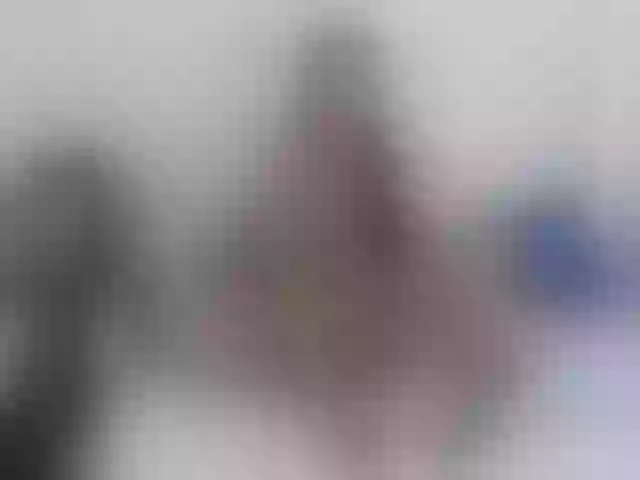 Live sex webcam photo for LeaQueen #241029073