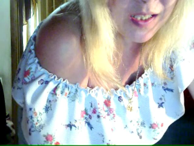 Live sex webcam photo for Fifa_laFify #255292688