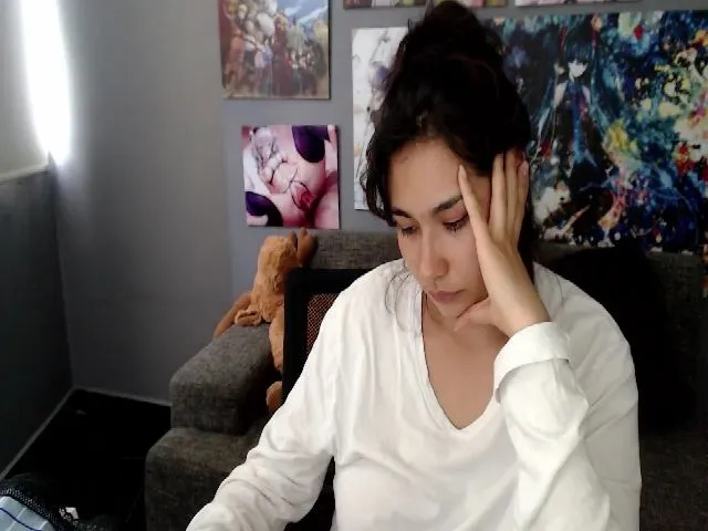 Live sex webcam photo for Jade_leon_ #256969823